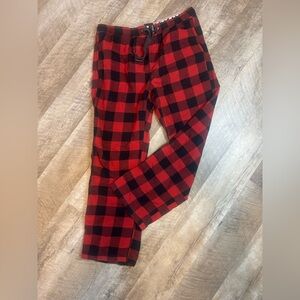 American Eagle LARGE red/black plaid lounge pants